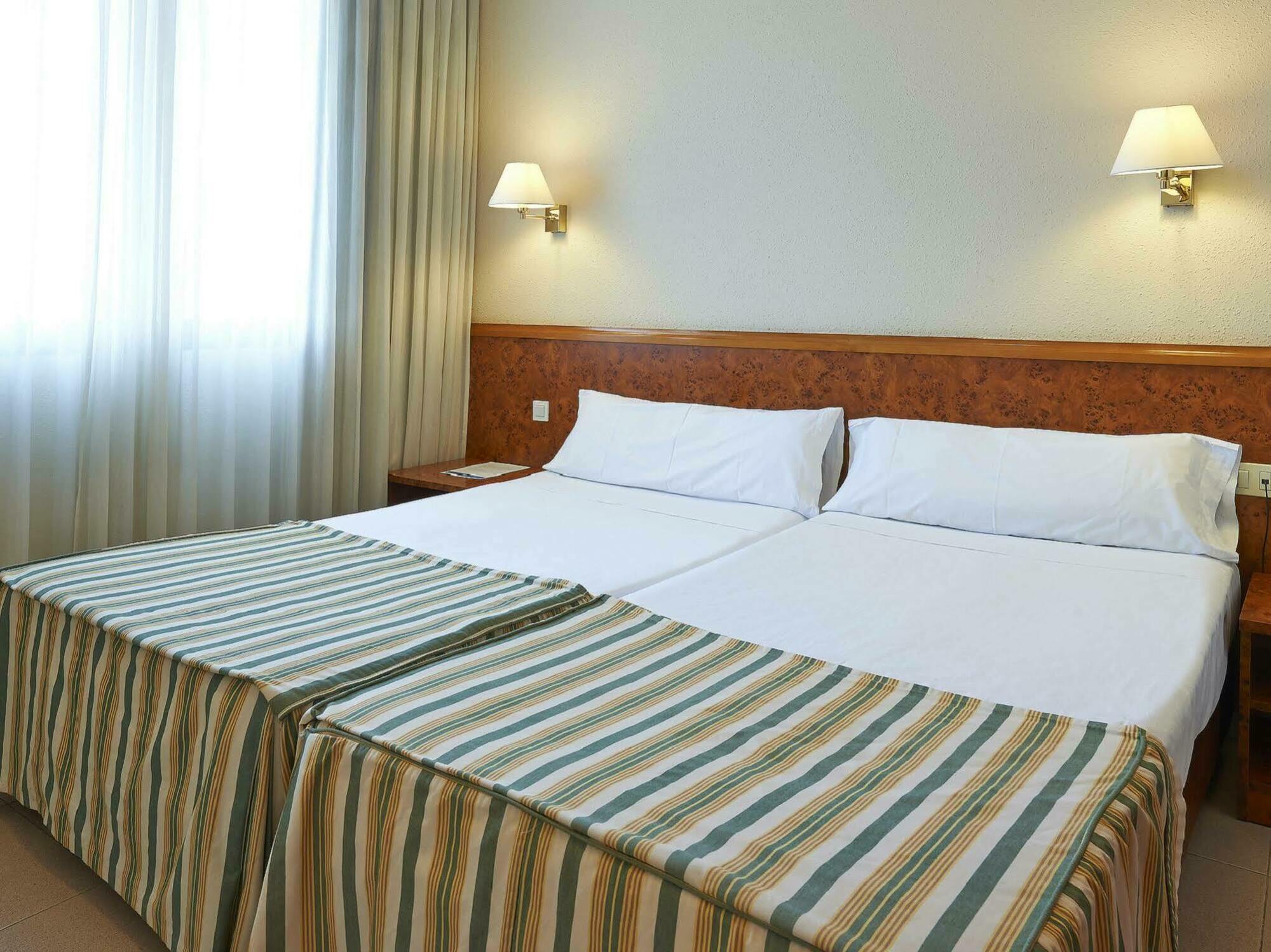 Apartment Hesperia Sant Joan Sant Joan Despí